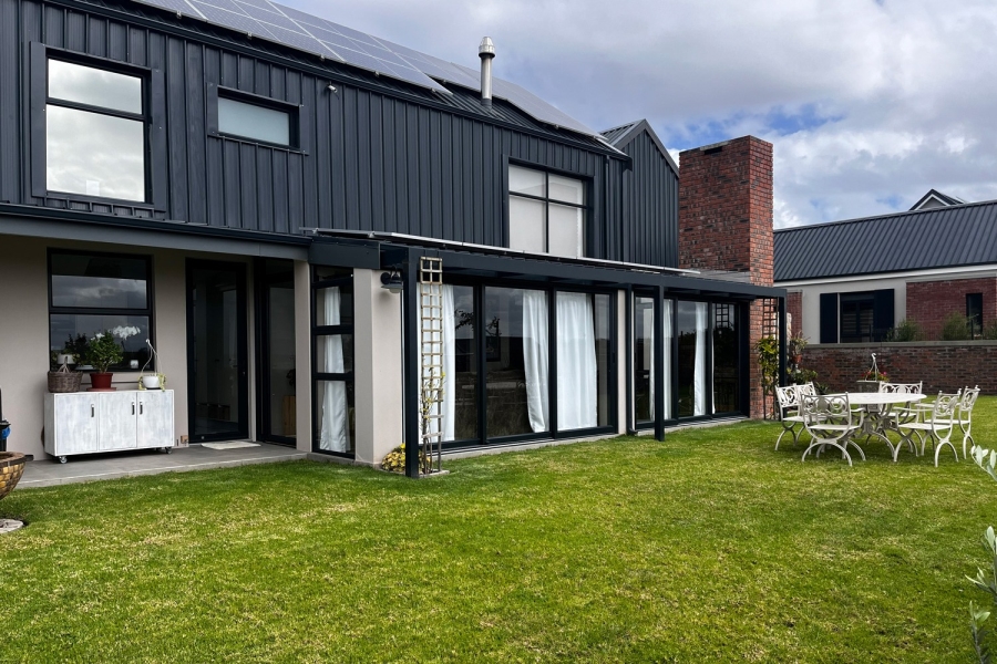 3 Bedroom Property for Sale in Renosterbos Estate Western Cape